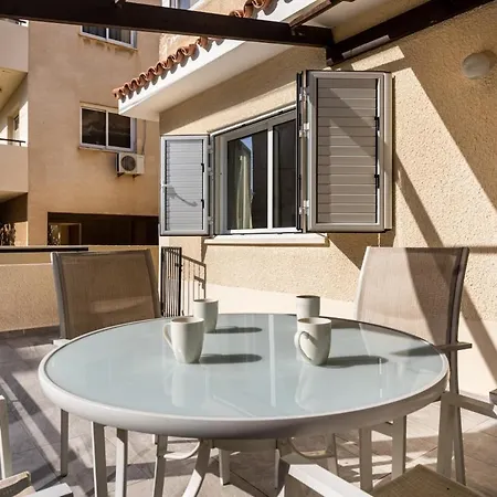 Levante - 2-br & Terrace In Apartament