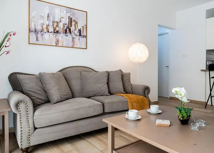 Levante - 2-br & Terrace In Lägenhet *